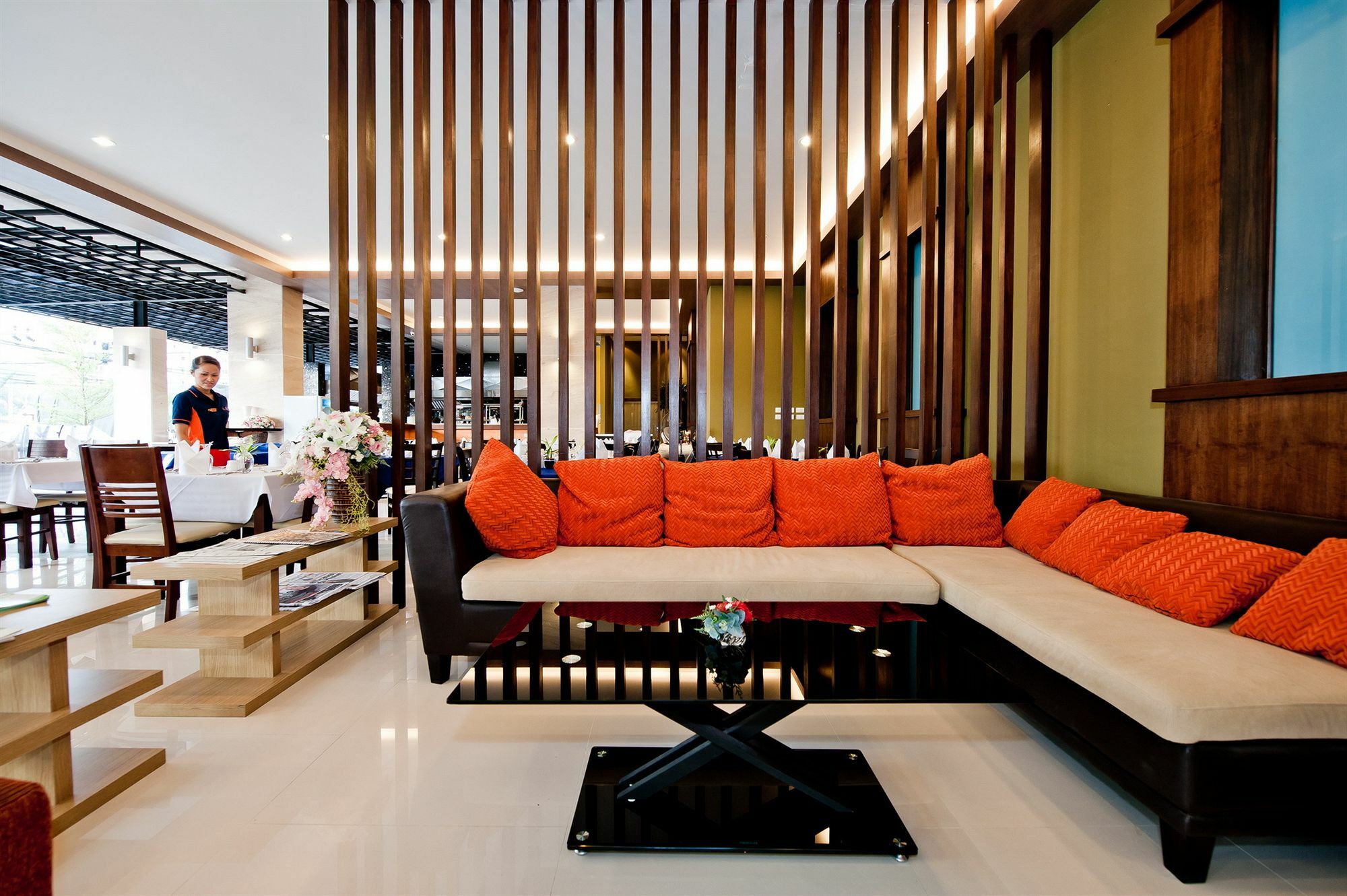 Tuana Blue Sky Patong Hotel Exterior photo
